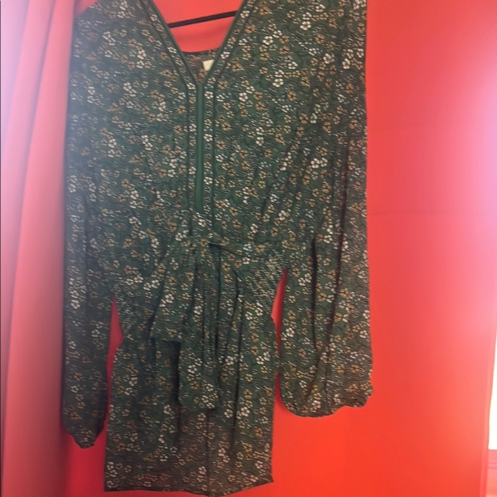 Floral Green Long-Sleeve Dress